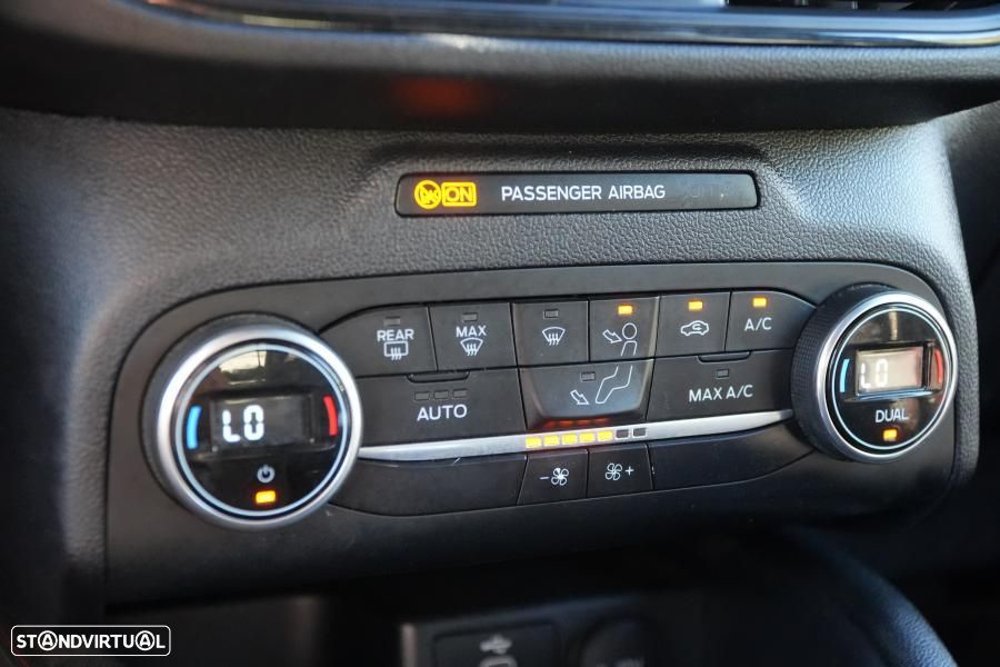 Ford Kuga 1.5 EcoBoost ST-Line - 9
