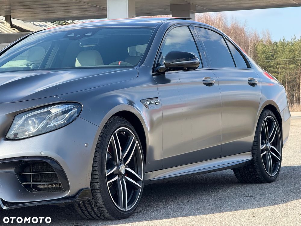 Mercedes-Benz Klasa E AMG 63 S 4-Matic+ - 5