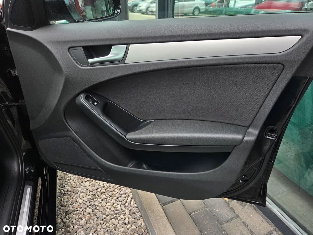 Audi A4 Avant 2.0 TDI DPF Ambition - 16