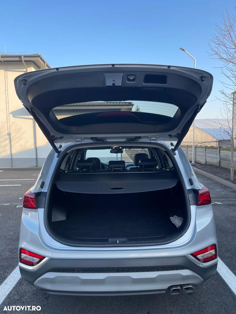 Hyundai Santa Fe 2.2 CRDi 4WD Automatik Premium - 9