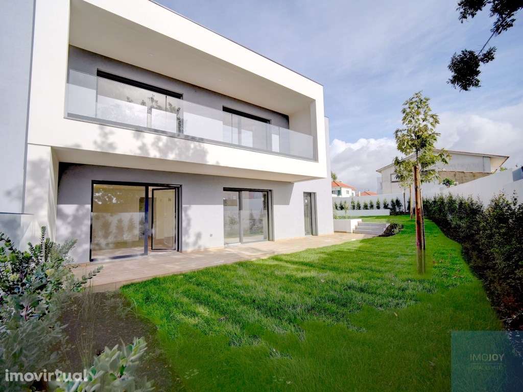 Moradia T4 com Jardim e Piscina - Grande imagem: 3/33