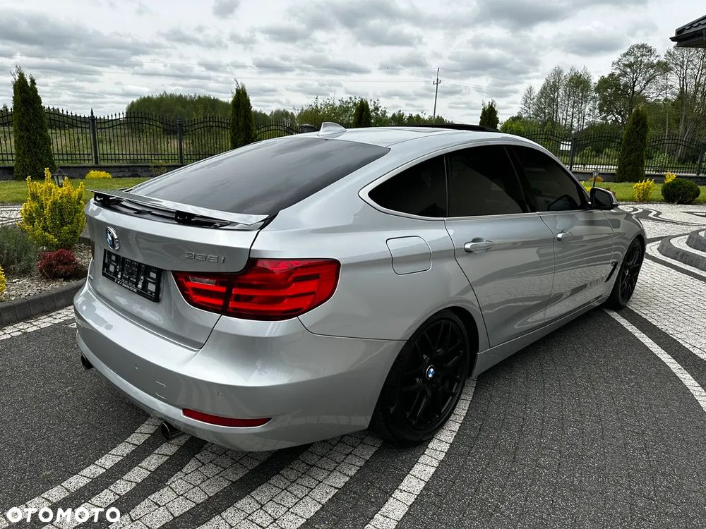 BMW 3GT 335i xDrive Sport Line - 4