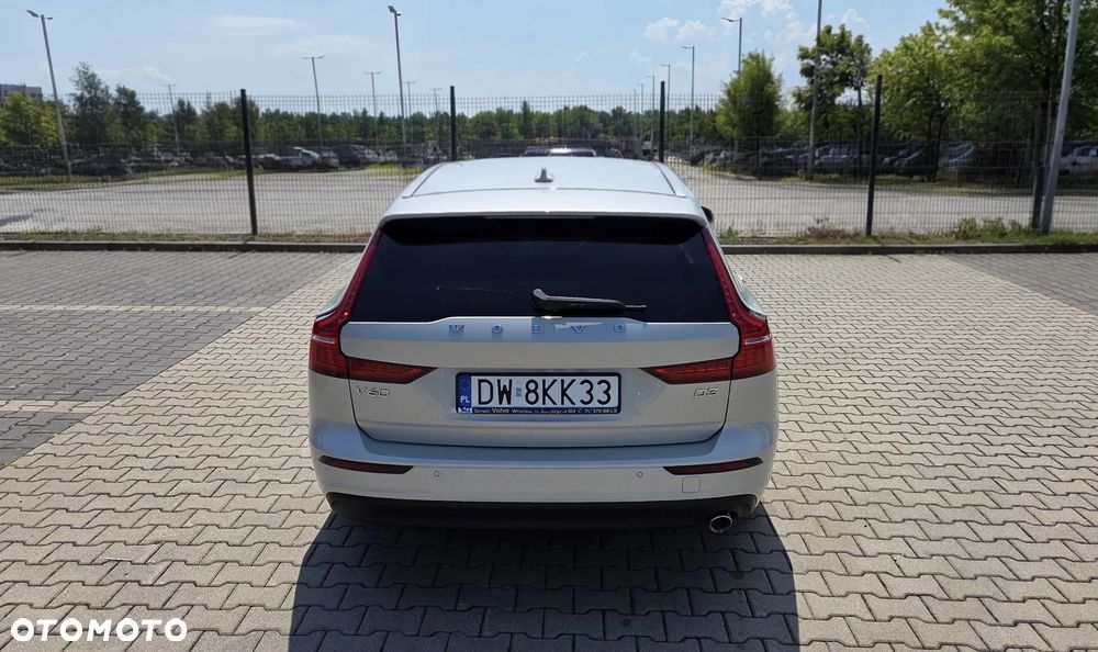 Volvo V60 D3 SCR Momentum - 8