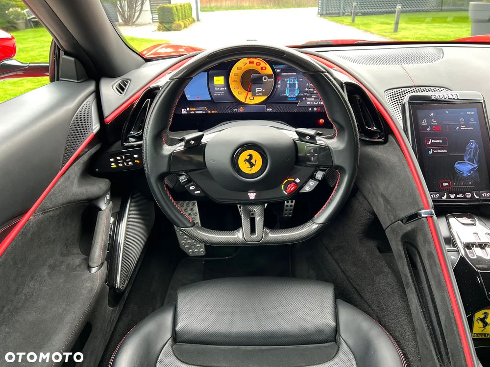 Ferrari Roma - 16