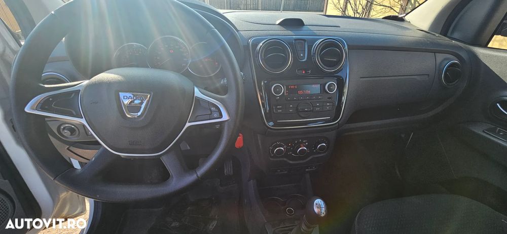 Dacia Lodgy 1.5 Blue dCi Laureate - 11