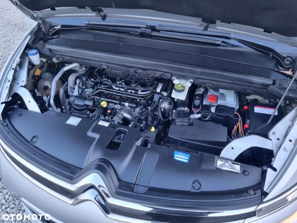 Citroën C4 Grand Picasso - 13
