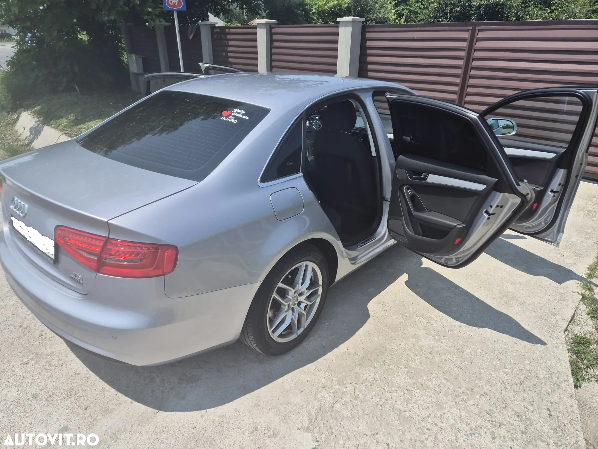 Audi A4 Avant 2.0 TDI quattro - 10