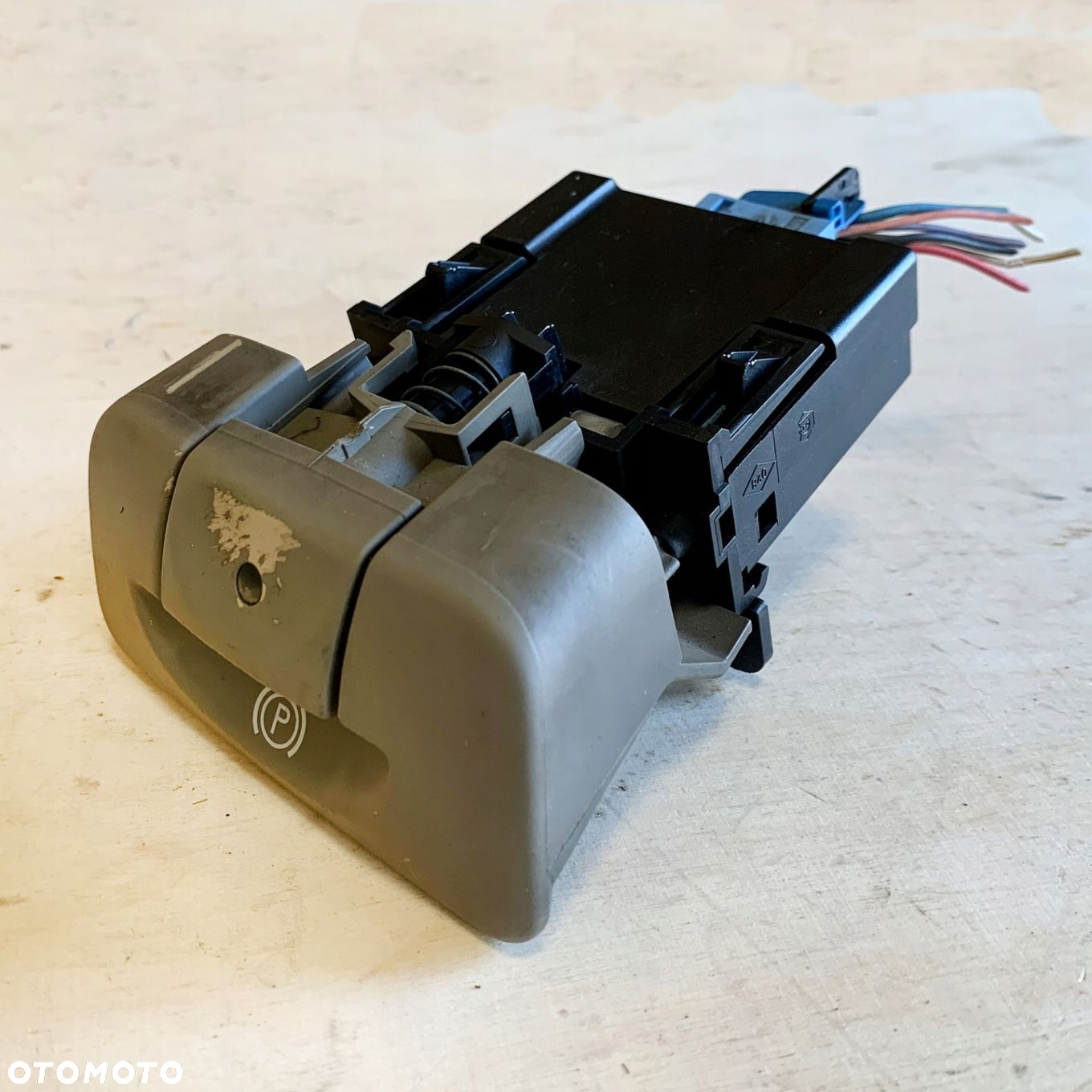Dźwignia hamulca ręcznego Renault OE 8200243681-A - 3