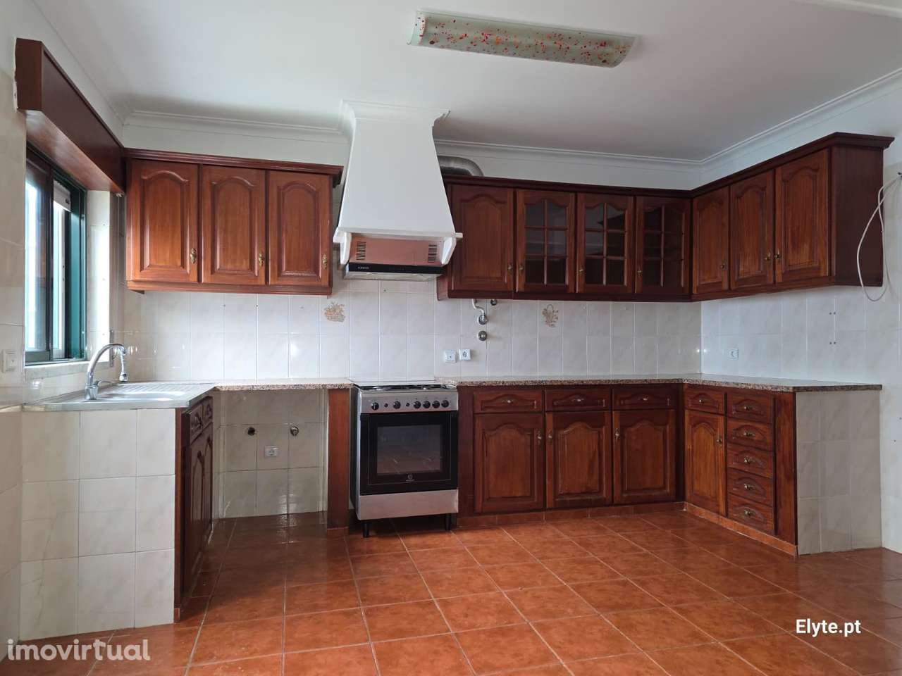 Moradia de 4 assoalhadas no Porto Alto. - Grande imagem: 2/36