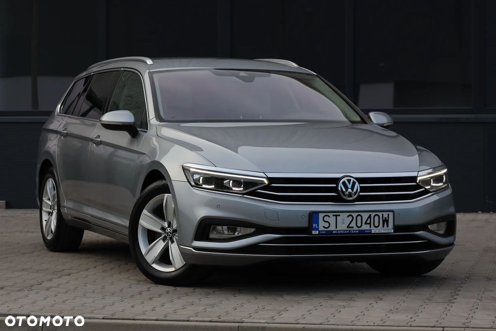 Volkswagen Passat 2.0 TSI 4Mot Elegance DSG - 4