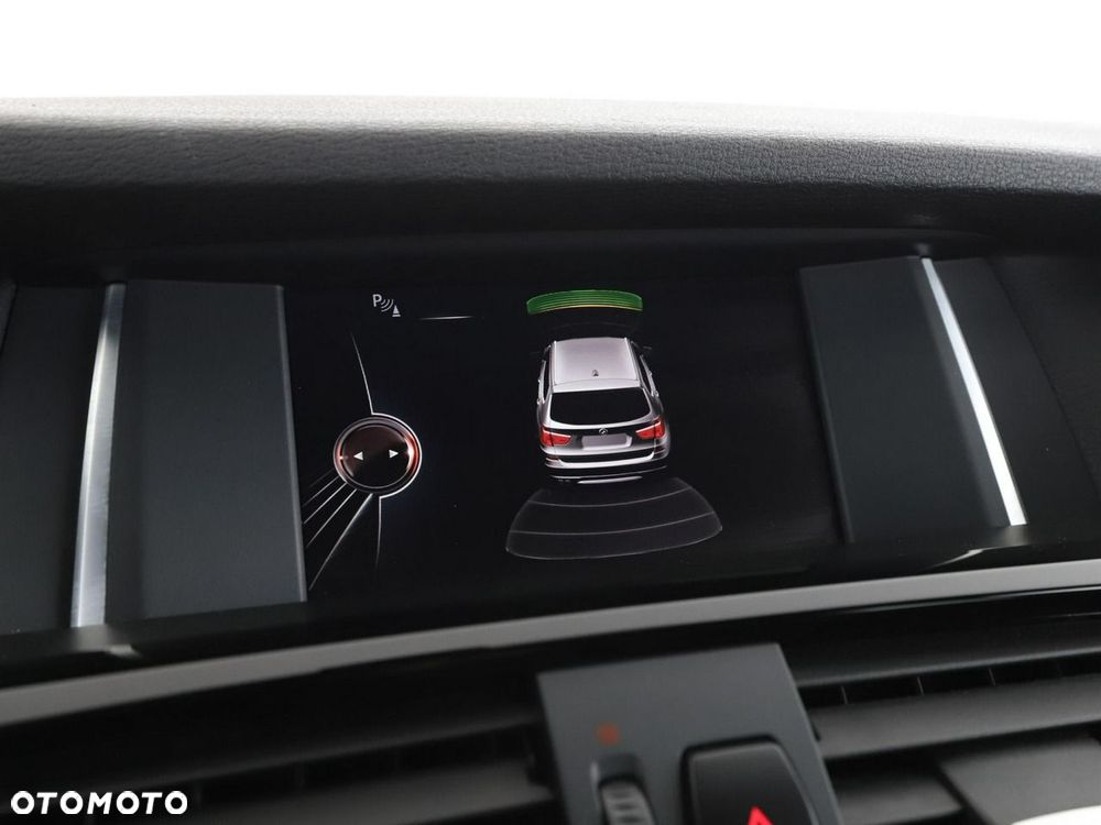 BMW X3 xDrive20d sport - 25