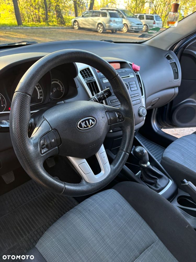 Kia Ceed 1.6 Comfort - 8