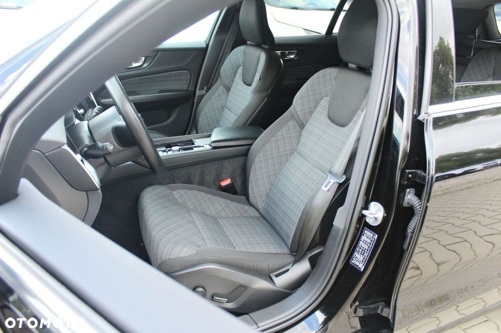 Volvo V60 - 11