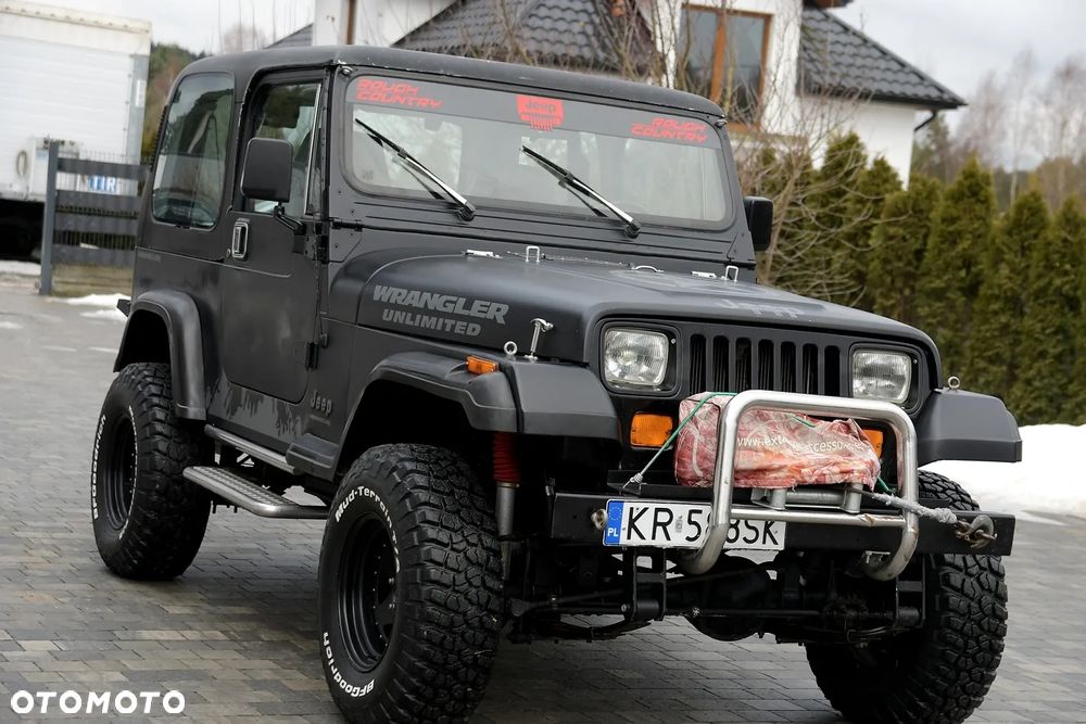 Jeep Wrangler - 1