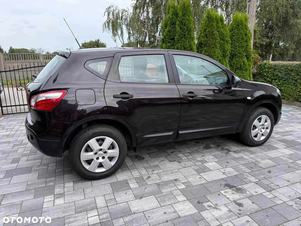 Nissan Qashqai 1.6 Visia - 10