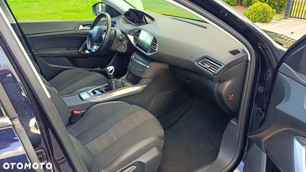 Peugeot 308 PureTech 130 GPF Stop & Start GT Pack - 6