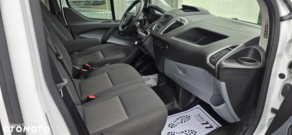 Ford Transit Custom - 17