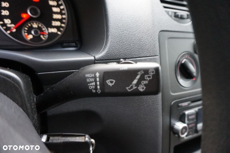 Volkswagen CADDY L1 1.6 TDI 102KM Boczne drzwi przesuwne, Tylne drzwi skrzydłowe, Homologacja cięż. VAT1, Duża ładowność 741kg, na resorach! (nie sprężyny!)  Hak 1500kg Opony Zimowe - 18