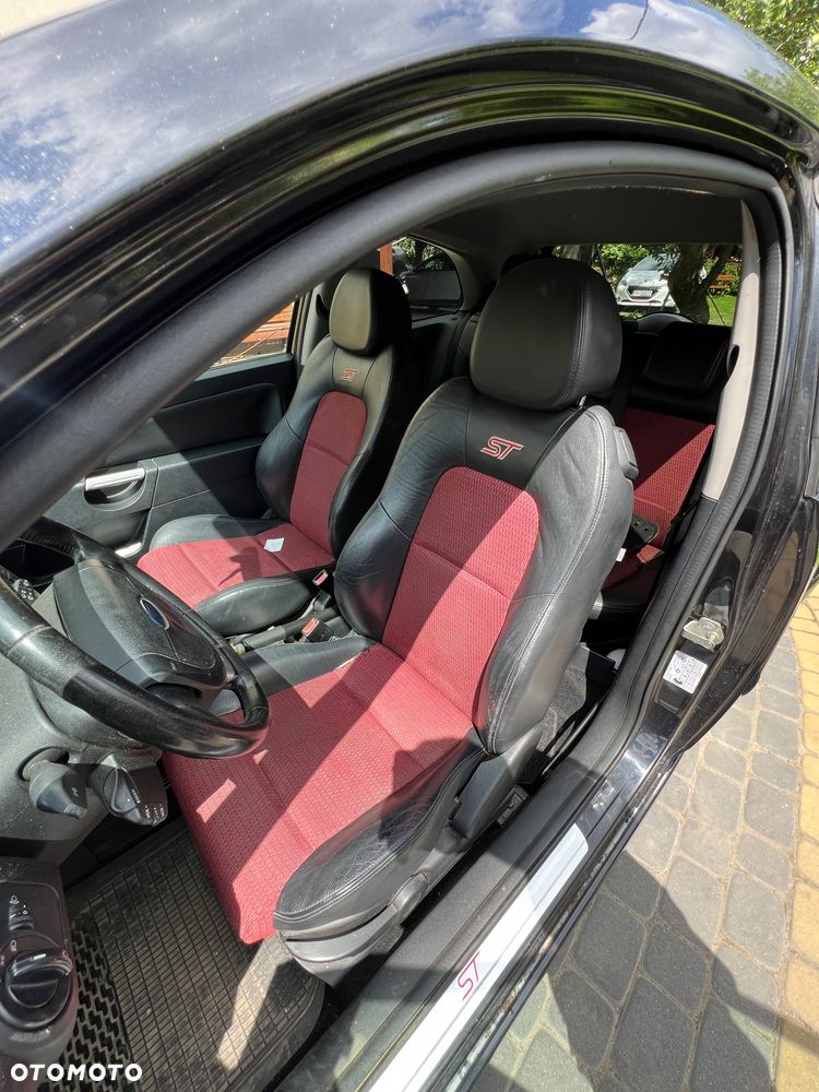 Ford Fiesta - 6