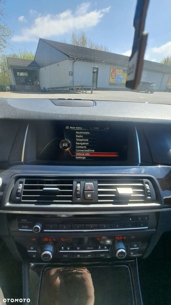 BMW Seria 5 528i - 17