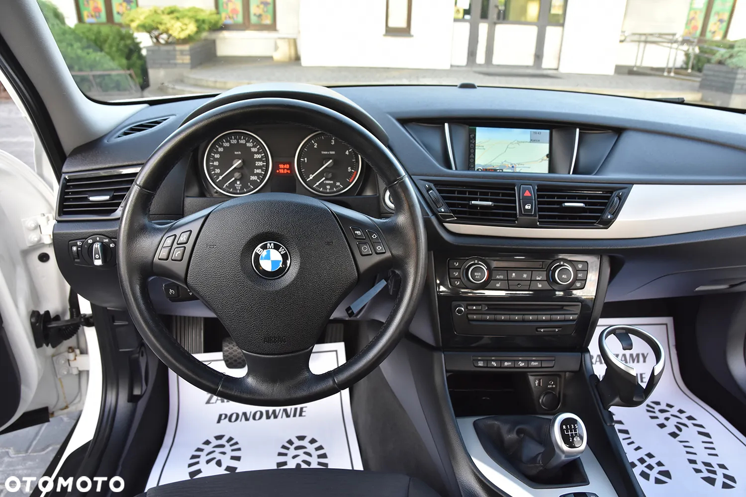 BMW X1 xDrive18d - 37