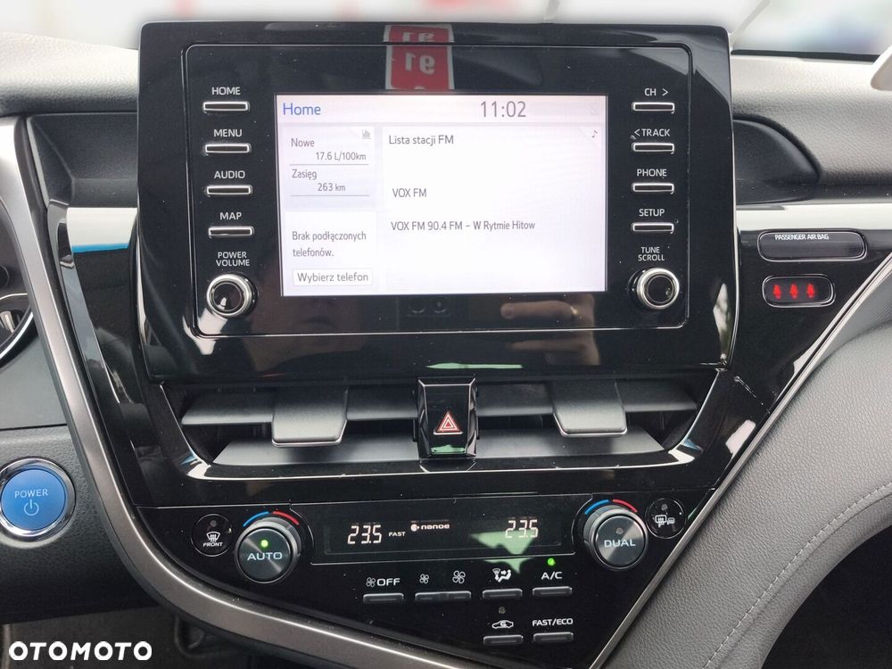 Toyota Camry 2.5 Hybrid Comfort CVT - 19