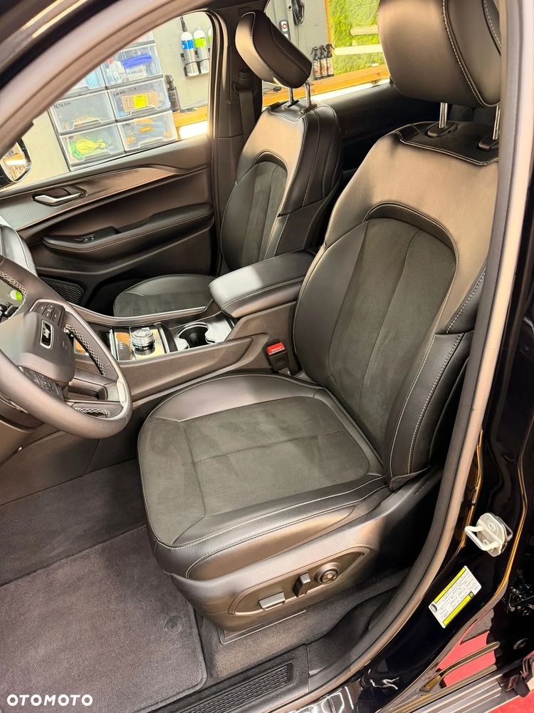 Jeep Grand Cherokee - 9