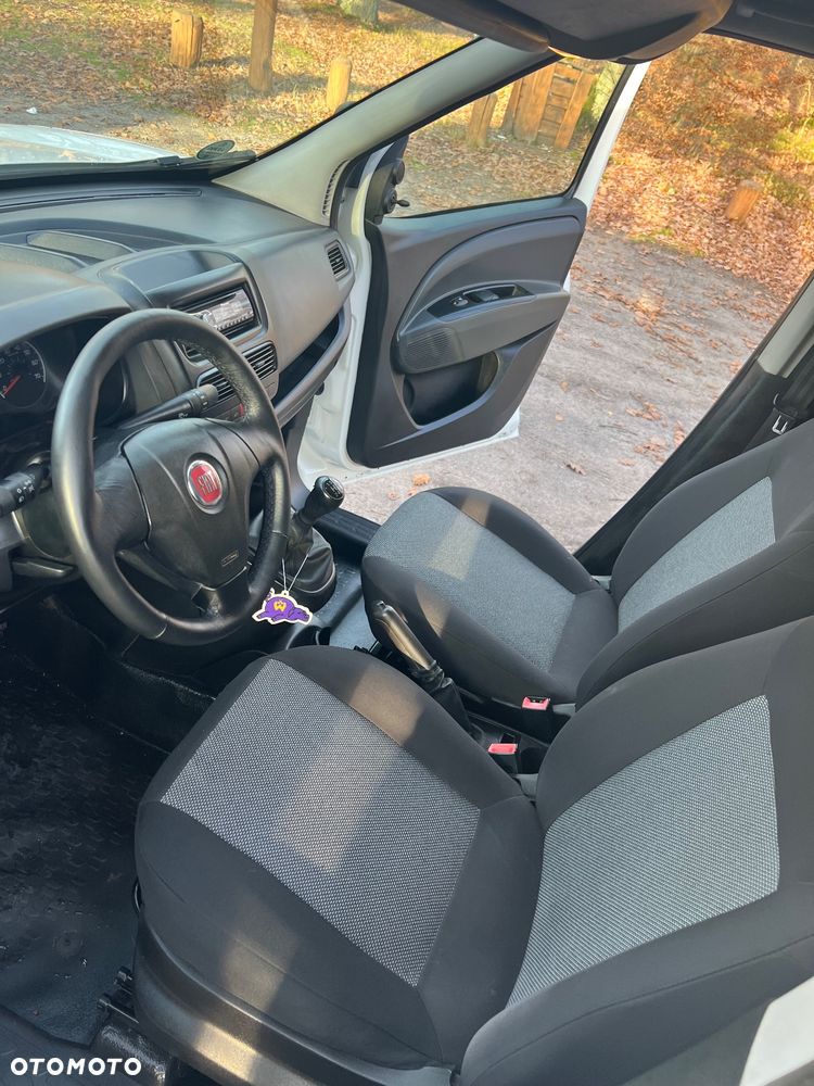 Fiat Doblo - 17
