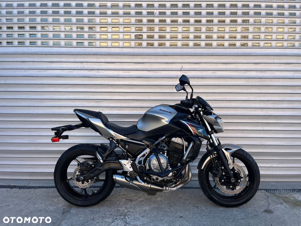Kawasaki Z 650 - 5