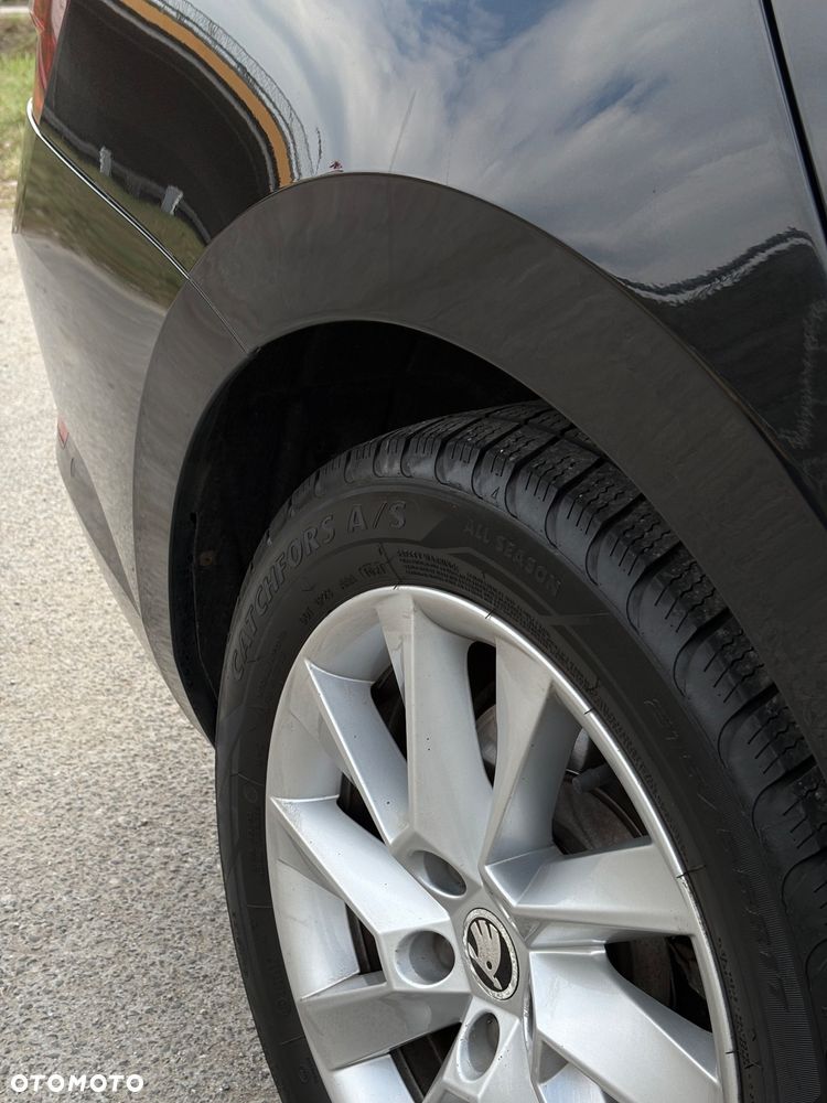 Skoda Superb 1.6 TDI GreenLine - 11