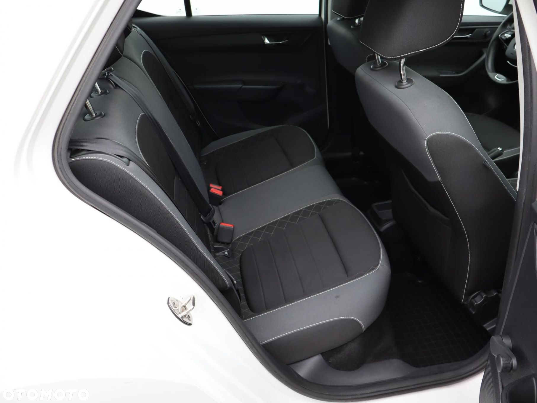 Skoda Fabia - 7