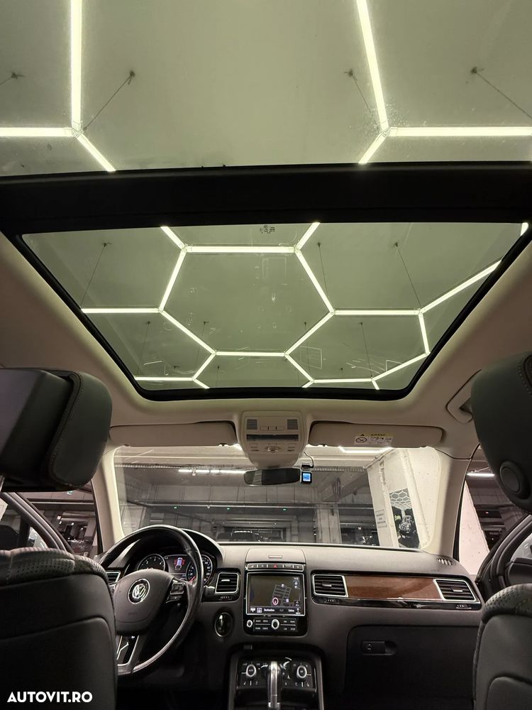 Volkswagen Touareg 3.0 V6 TDI BMT Terrain Tech - 16