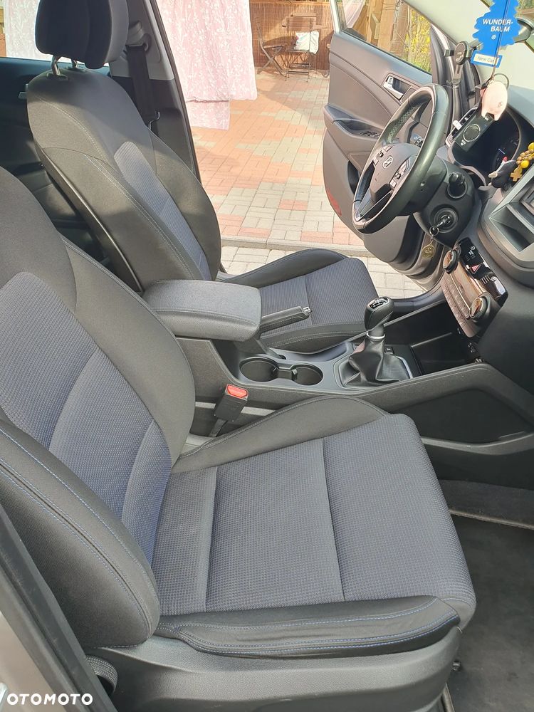 Hyundai Tucson 1.7 CRDI BlueDrive Classic 2WD - 18