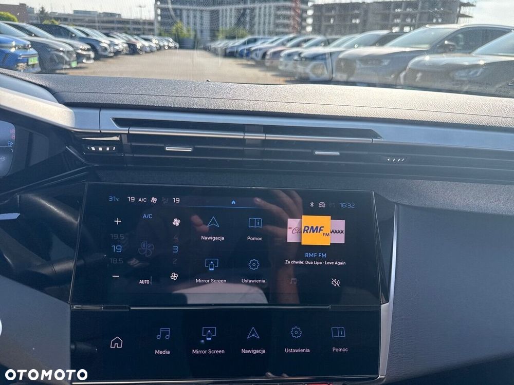 Peugeot 308 1.2 PureTech Allure S&S EAT8 - 19
