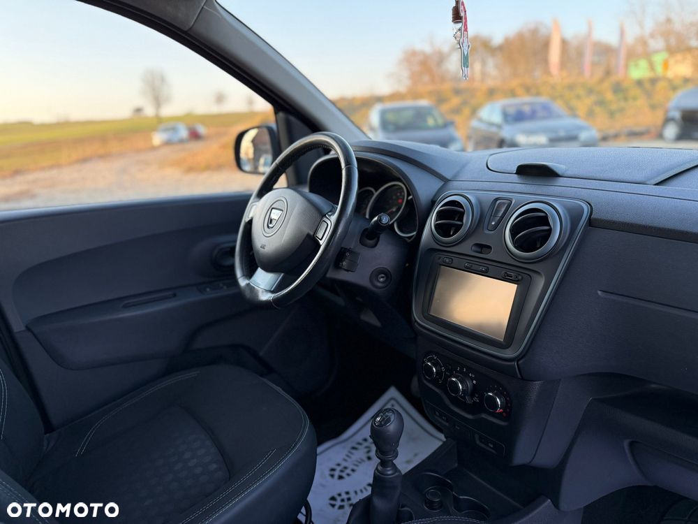 Dacia Lodgy 1.5 dCi Stepway - 6