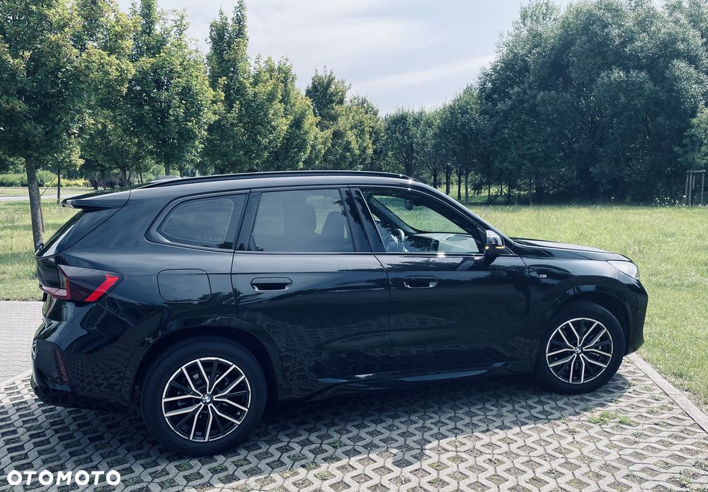 BMW X1 sDrive20i mHEV - 3
