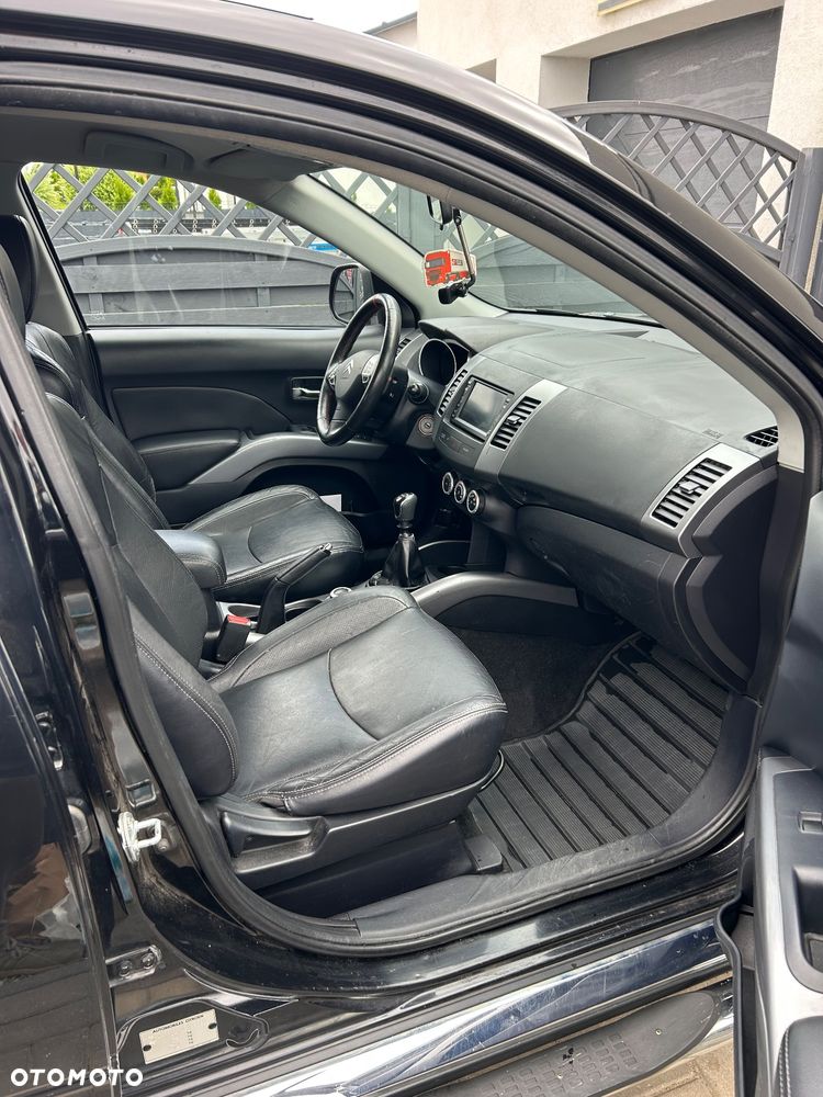 Citroën C-Crosser 2.2 HDi Exclusive - 13