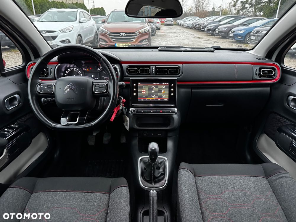 Citroën C3 1.2 PureTech GPF Shine - 25