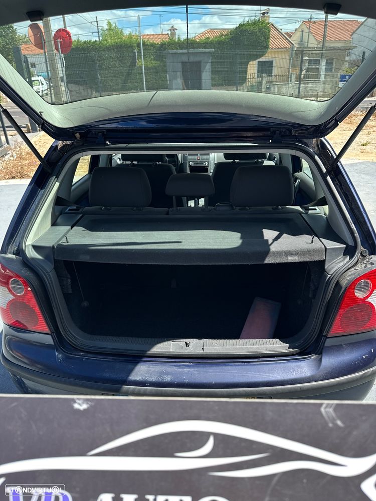 VW Polo 1.2 Confortline - 17