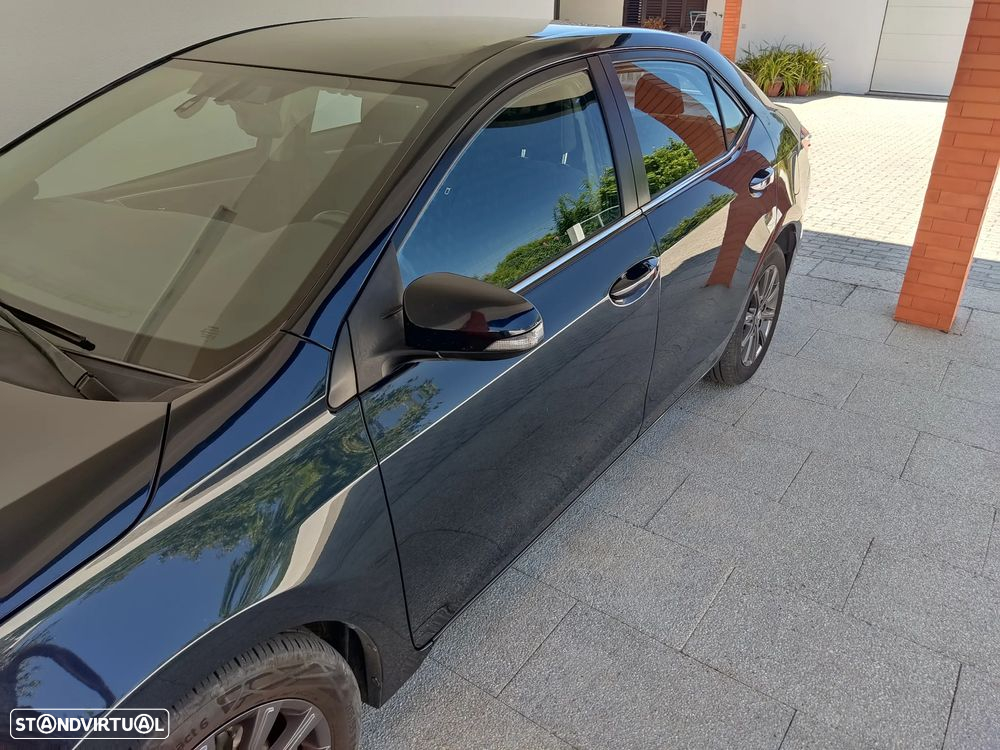 Toyota Corolla 1.4 D-4D Exclusive+Navi - 5