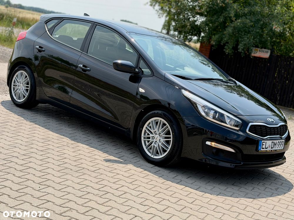 Kia Ceed 1.4 CVVT Vision - 34