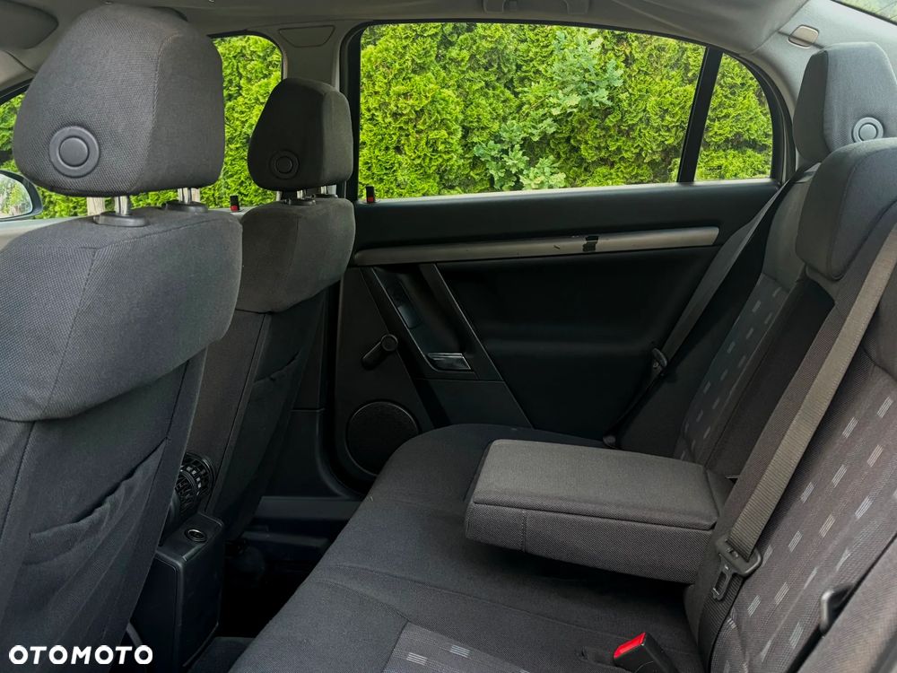Opel Vectra 1.8 - 12