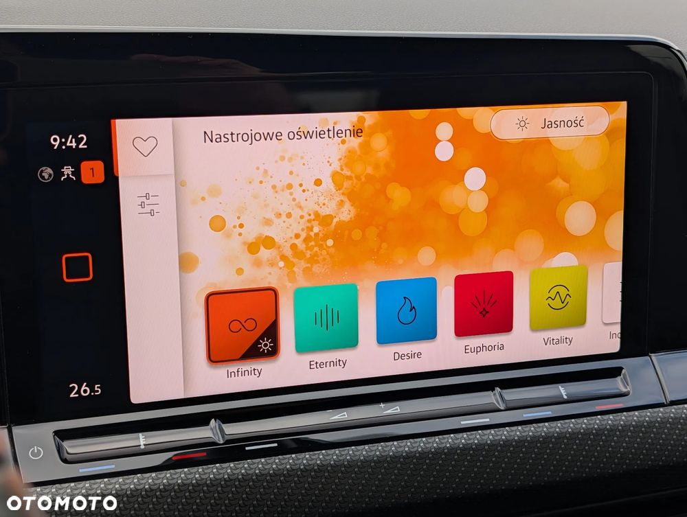 Volkswagen Golf 1.5 eTSI OPF DSG R-Line - 17