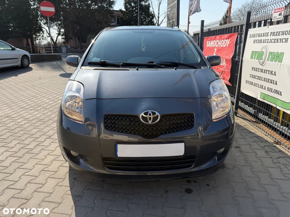 Toyota Yaris 1.3 Sol MM - 21