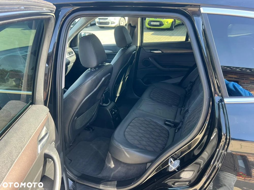 BMW X1 xDrive25e xLine - 10