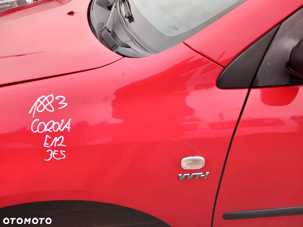 TOYOTA COROLLA E12 BŁOTNIK LEWY PRZEDNI LEWY PRZÓD KOLOR: 3E5 - 3
