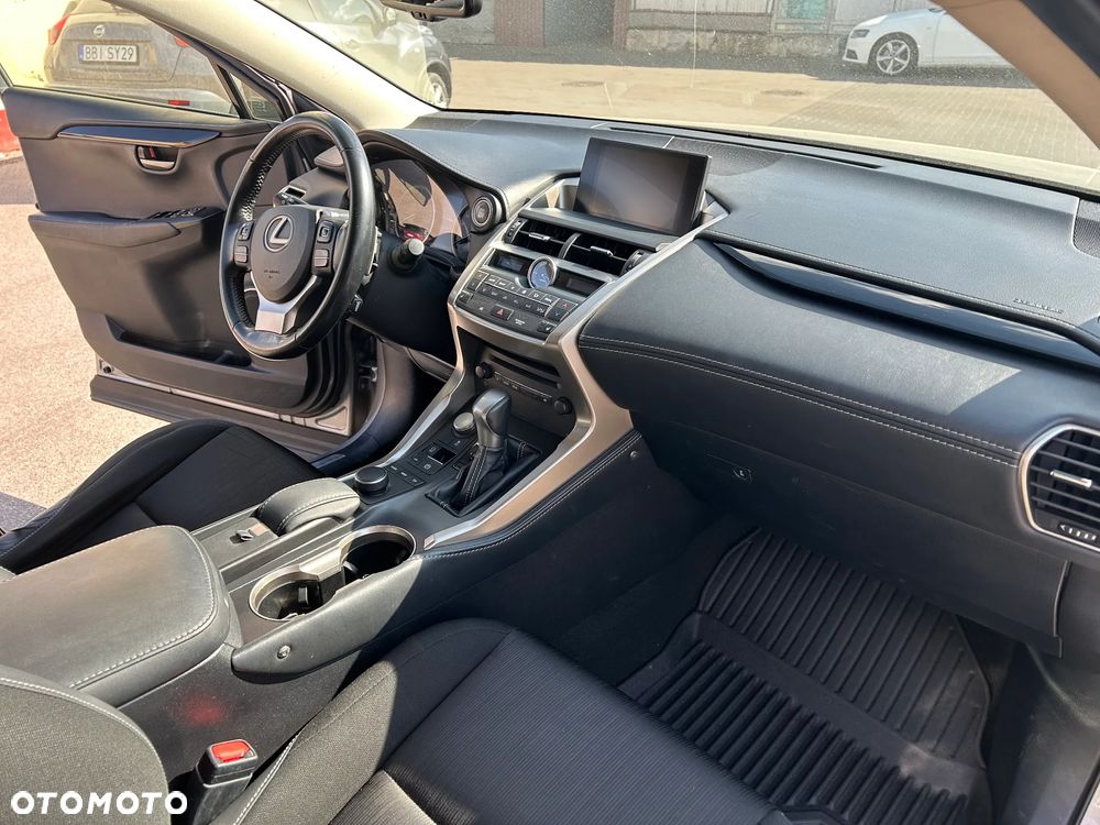 Lexus NX 200t Elegance AWD - 12