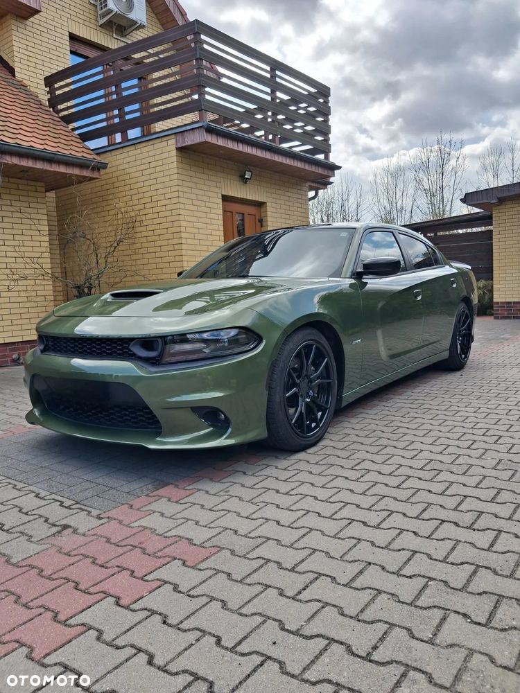 Dodge Charger 5.7 R/T - 5