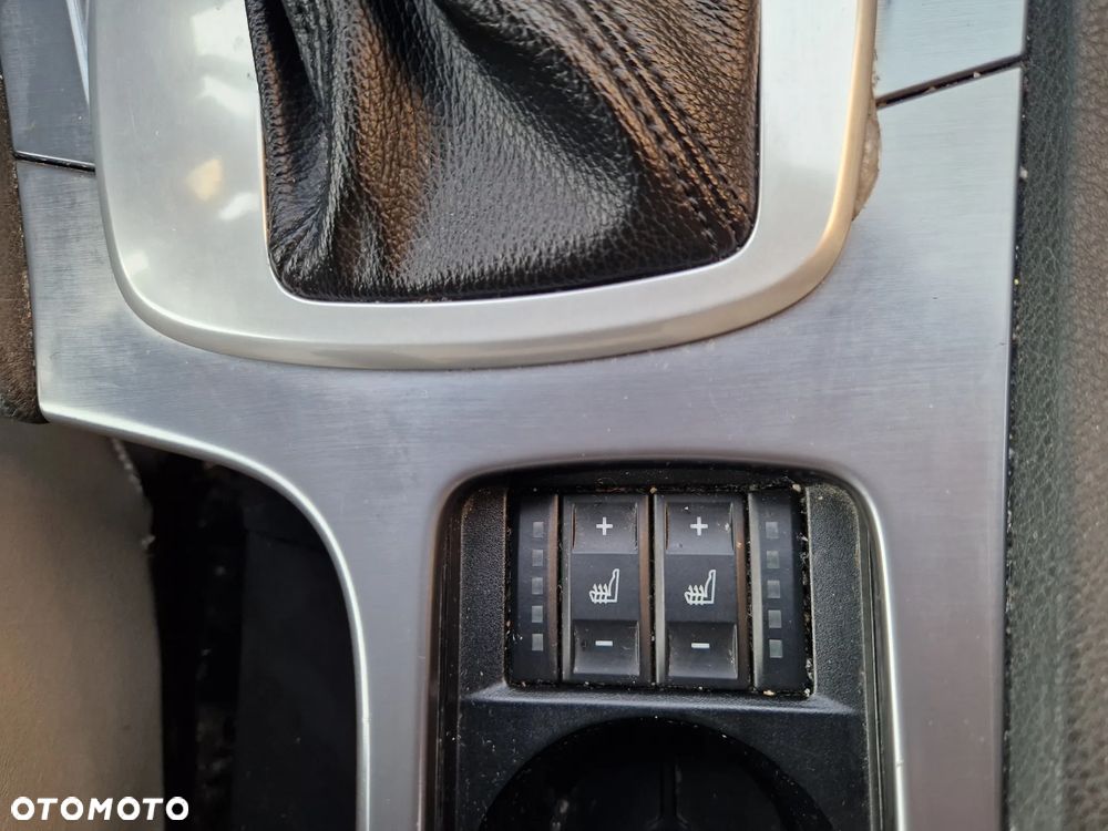 Ford Mondeo 2.0 TDCI Titanium - 24