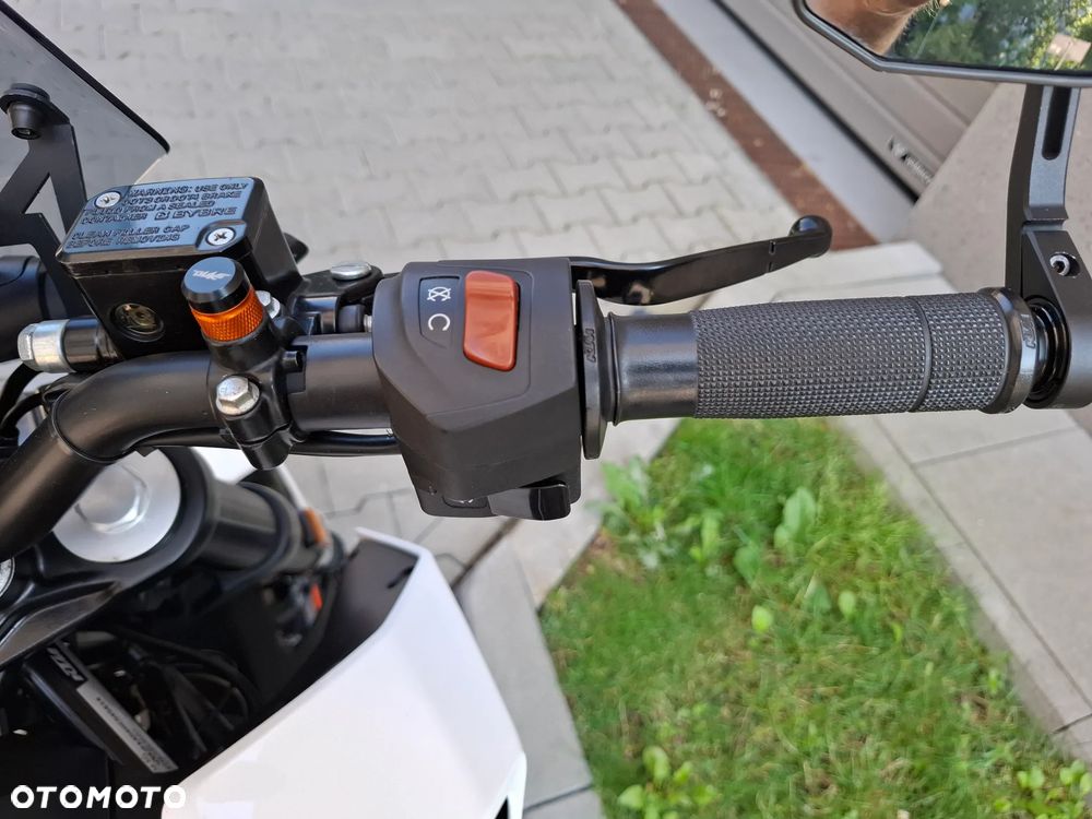 KTM Duke - 18